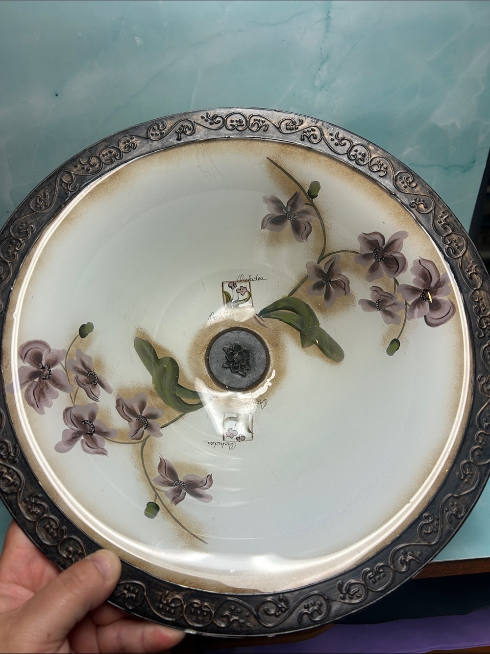 Hand-Painted Floral orchidée Decorative bowl pidestral with Metal Rim